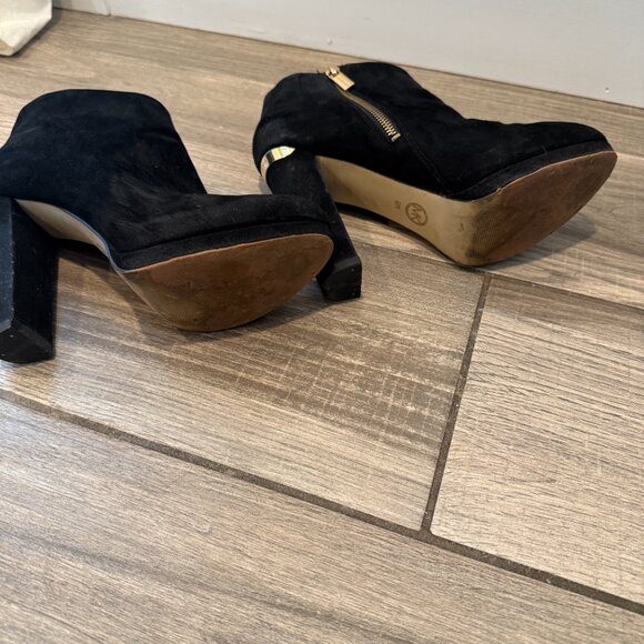 Michael Kors Black Suede Ankle Boots Size 9 - Picture 4 of 6
